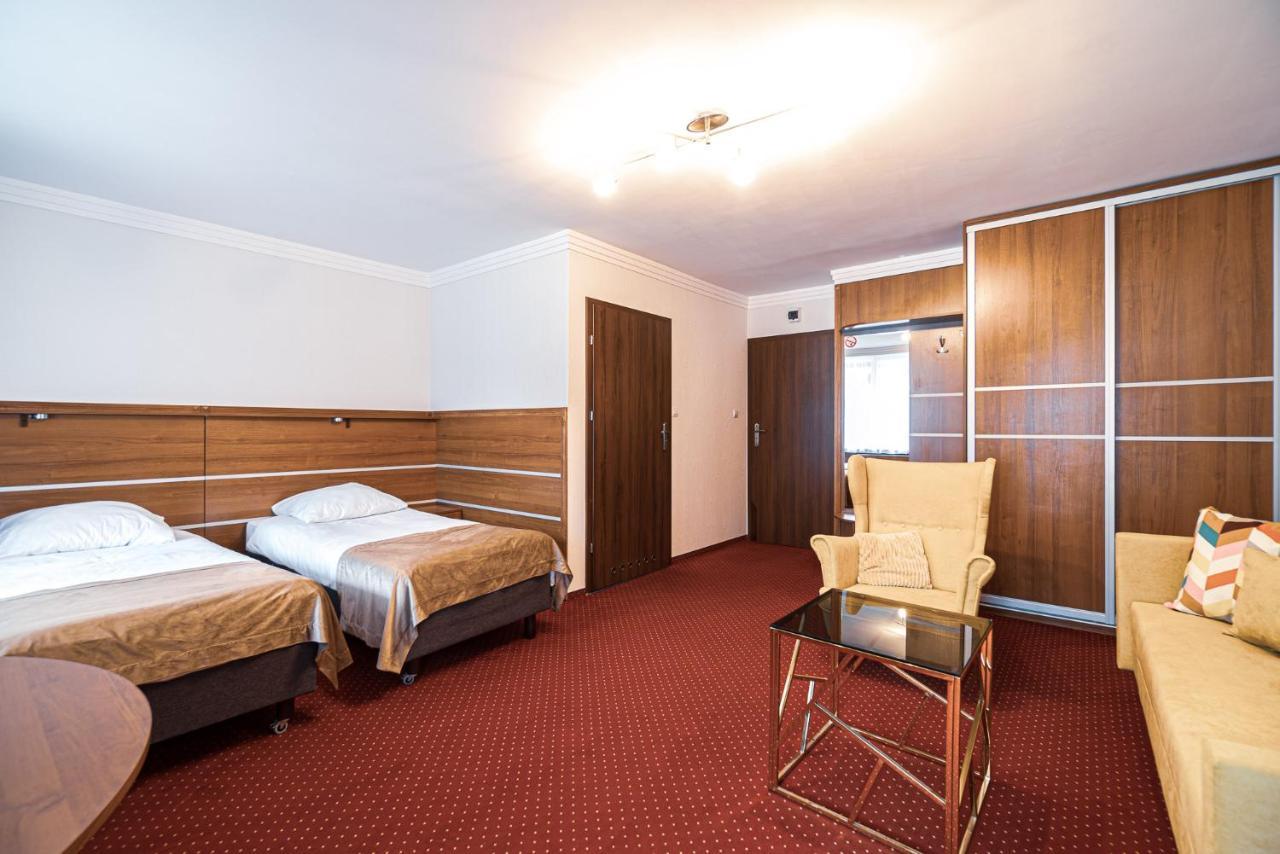 Tajty Hotel 3*