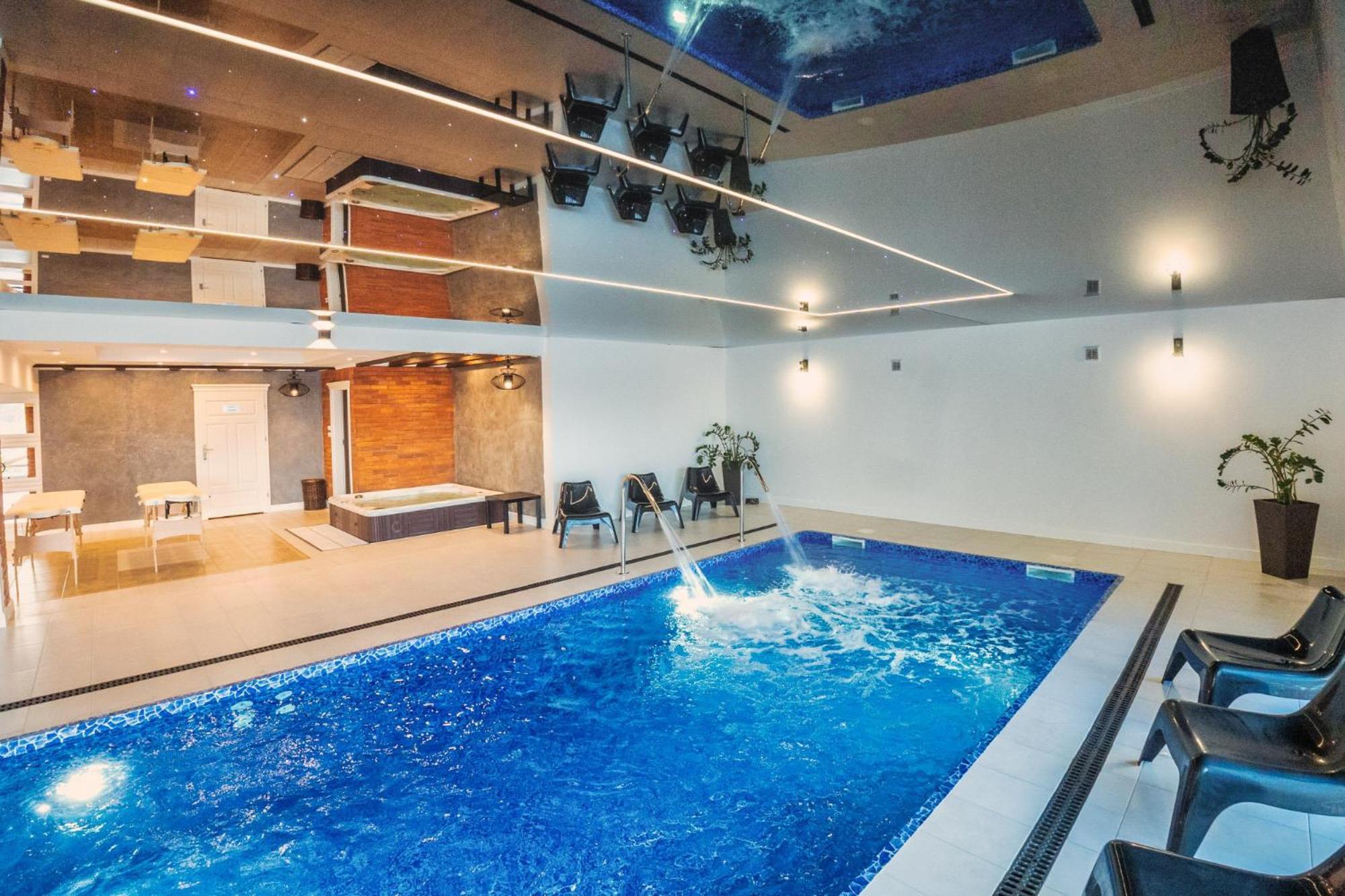 Tajty Hotel 3*